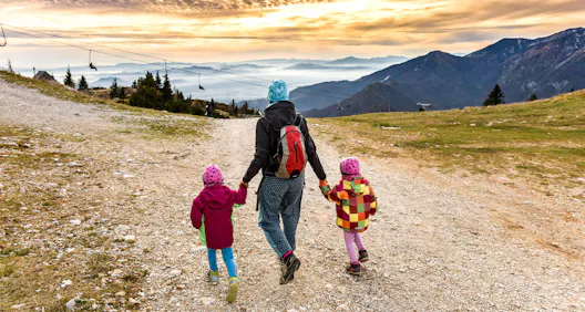 Best Sites for Booking Family Holidays