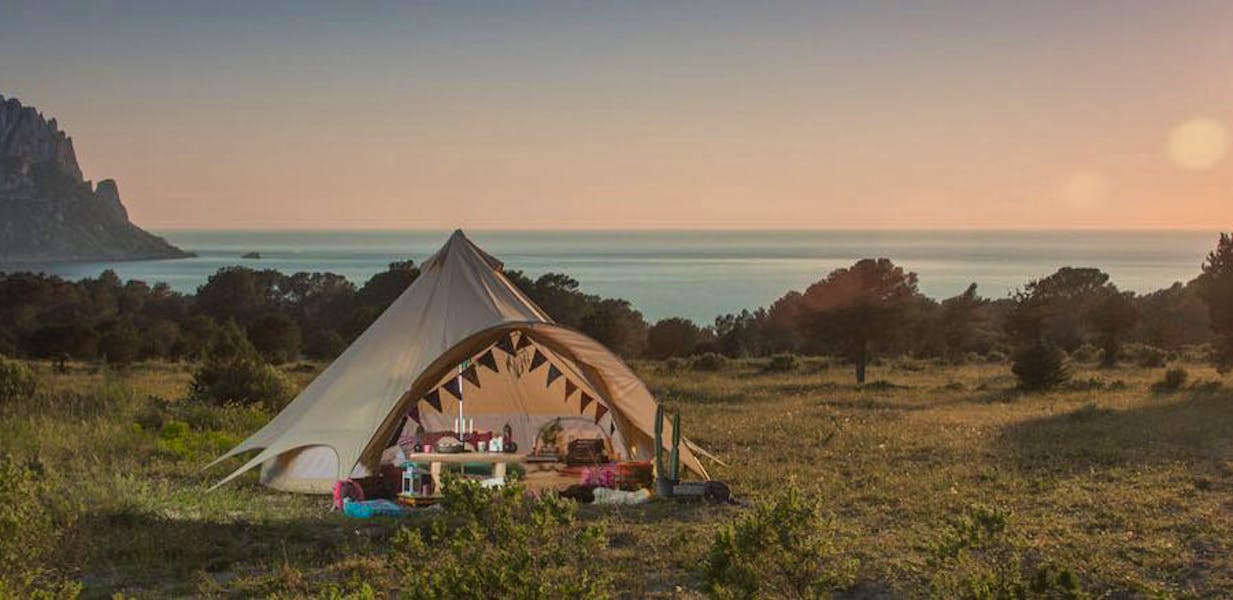 Best Apps for Camping and Glamping