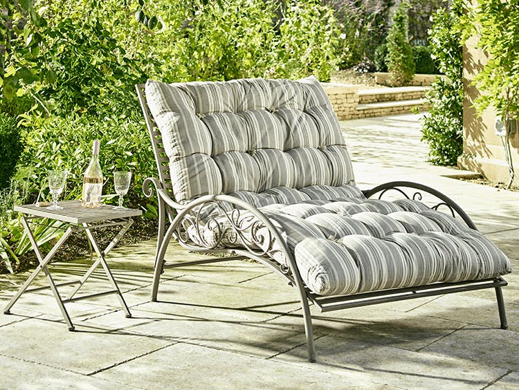 cox and cox sun loungers