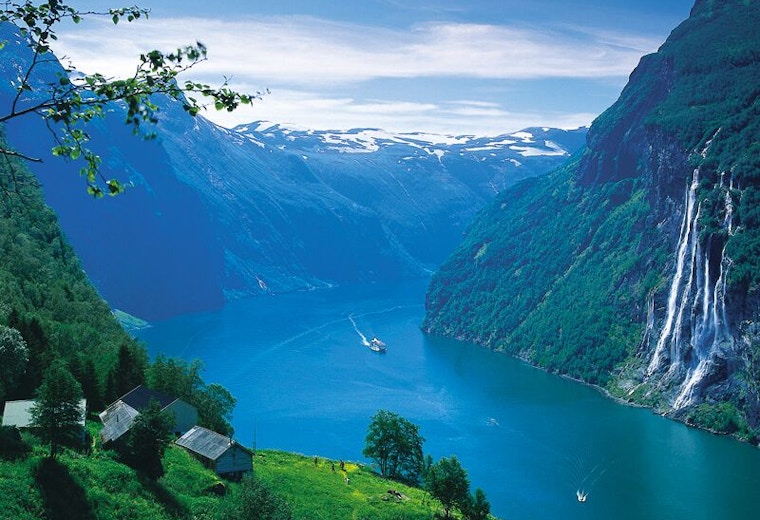 101 Holidays Best Road Trips Fjords in Norway
