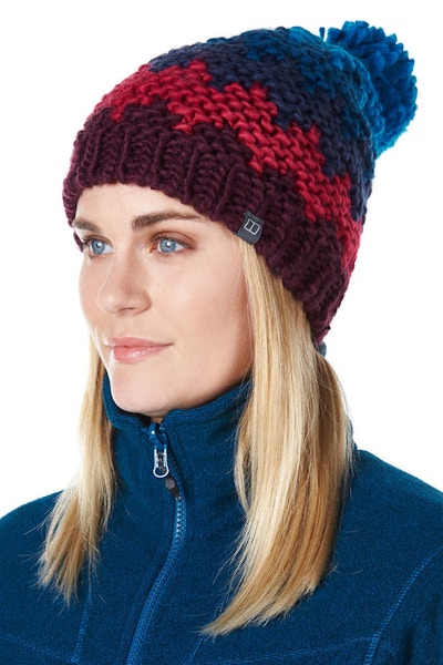 Women’s Hartland Beanie No getting away from pom poms this year! Not only is this Icelandic acrylic knit Hartland Beanie super cool to look at, it is also very warm.