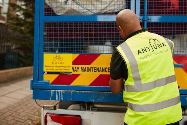 AnyJunk Property category: the UK's largest man and van rubbish clearance company.