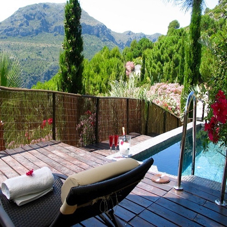 self-catering-holidays-for-couples