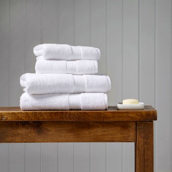 Supreme Hygro Bath Sheet
