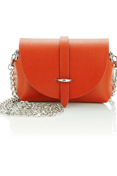 Soft Leather Shoulder Bag Add a pop of colour to your winter wardrobe with this simple and refined handbag.