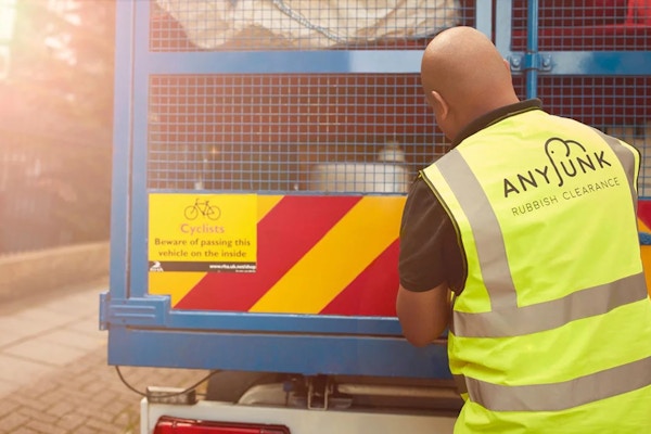AnyJunk Useful category: Voted one of the UK’s 100 most exciting, fast-growth companies and winner of ‘UK Business of the Year‘ at the British Chamber of Commerce Awards 2017, AnyJunk is reinventing bulky waste collection with technology.