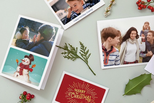 App of the Year 2018 Touchnote is the multi-award-winning mobile and desktop app that turns your pictures into gorgeous postcards and gifts, in very simple steps.