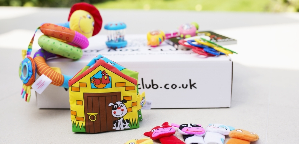 Toy subscription clearance service