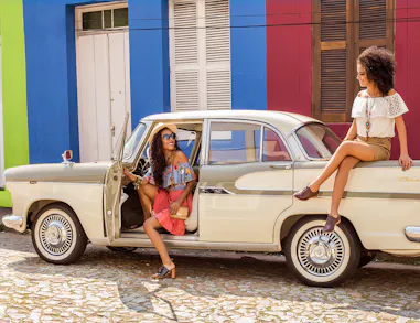 Petrolheads Online: Five Best Sites for Classic Car Enthusiasts