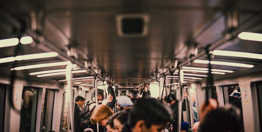 6 Of The Best Pocasts For Your Commute