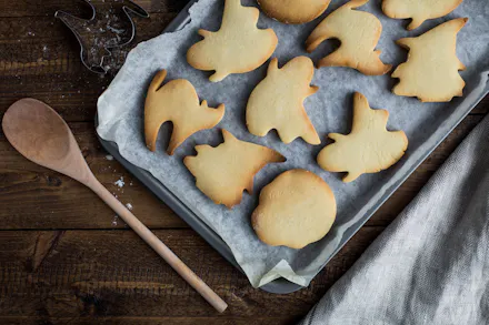 10 Monstrously Moreish Halloween Treats For Kids