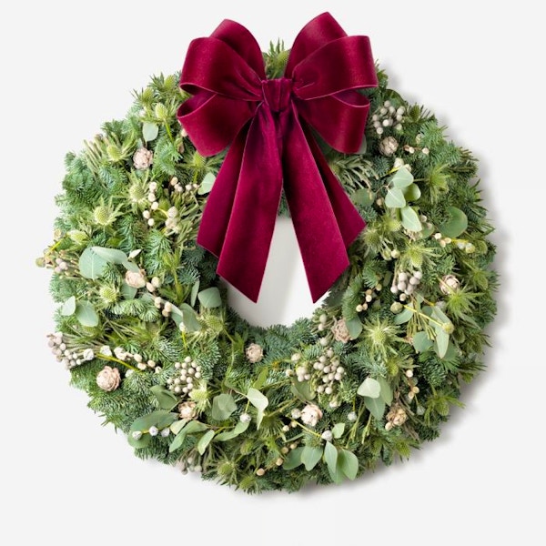 FLOWERBX Winter White Outdoor Wreath