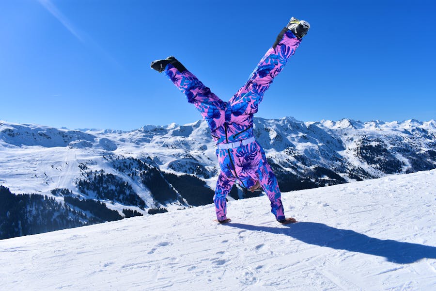 6 Sites For Super Stylish New Ski Kits - credit OOSC