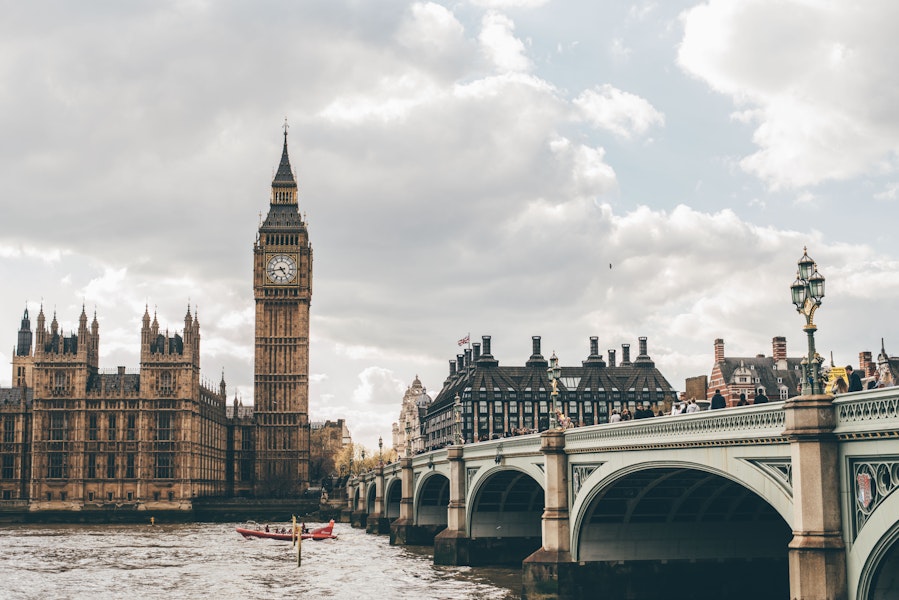 Take a Virtual Tour Of The Houses Of Parliament This Weekend