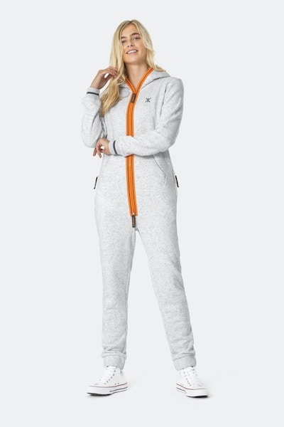 ORIGINAL ONESIE 2.0 GREY A global bestseller, Onepiece’s signature onesie is a quietly stylish choice for instant comfort. The new orange zipper adds a welcome pop of colour.