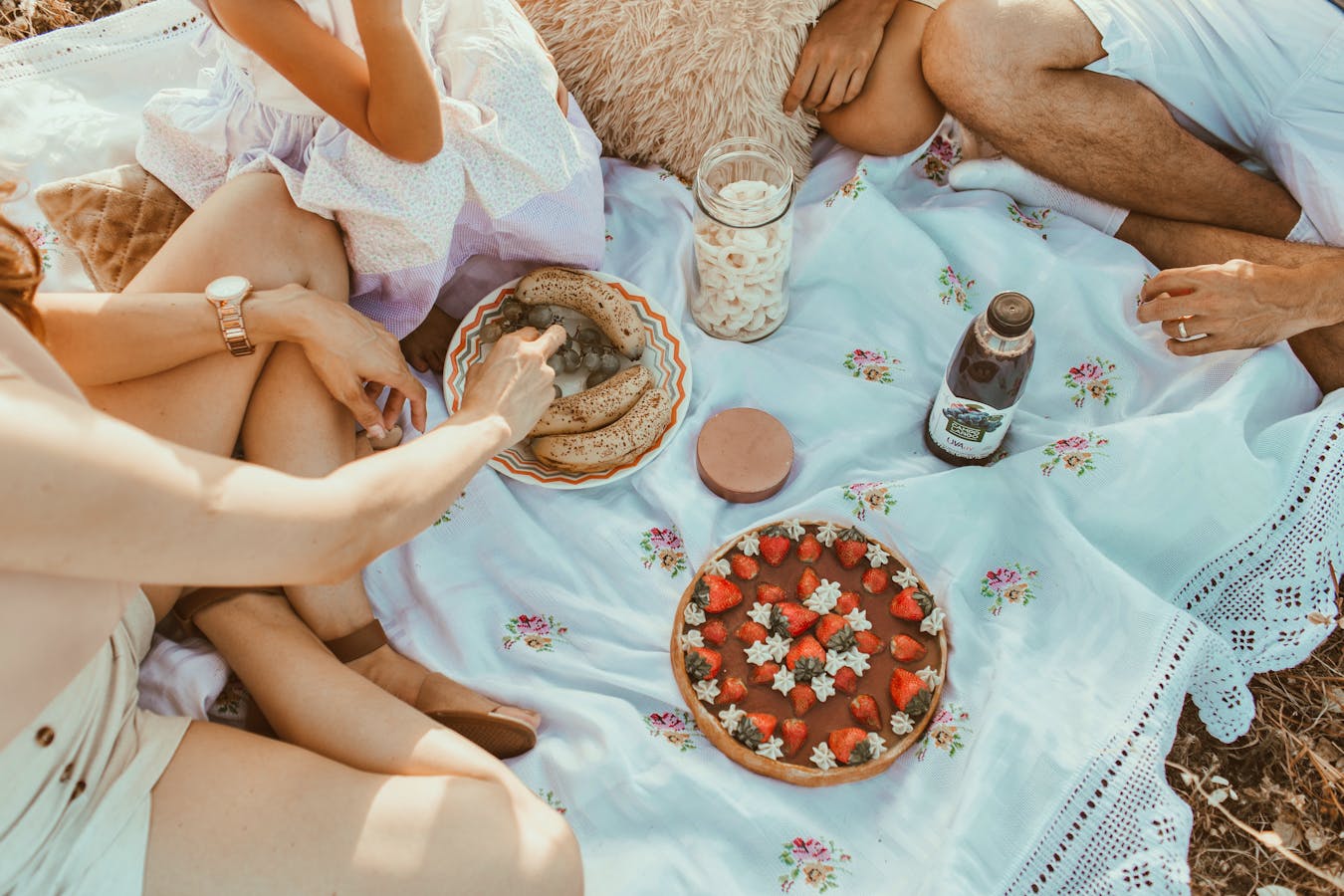 Delicious Things To Take On Picnics