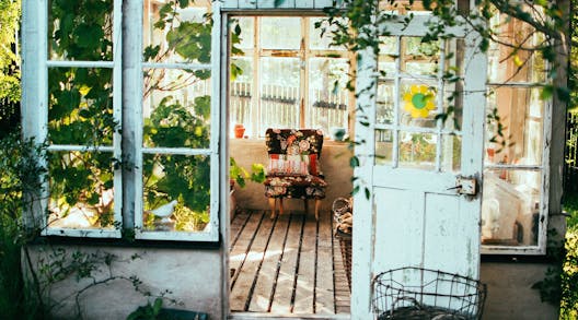 These Companies Can Help You Create A Garden Room