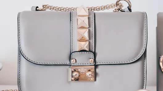 Little But Fierce: 21 Tremendous Tiny Handbags