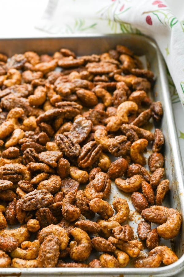 Sweet Spicy Christmas Nuts
