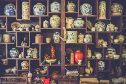 10 Gorgeous Vintage Stores To Shop Online