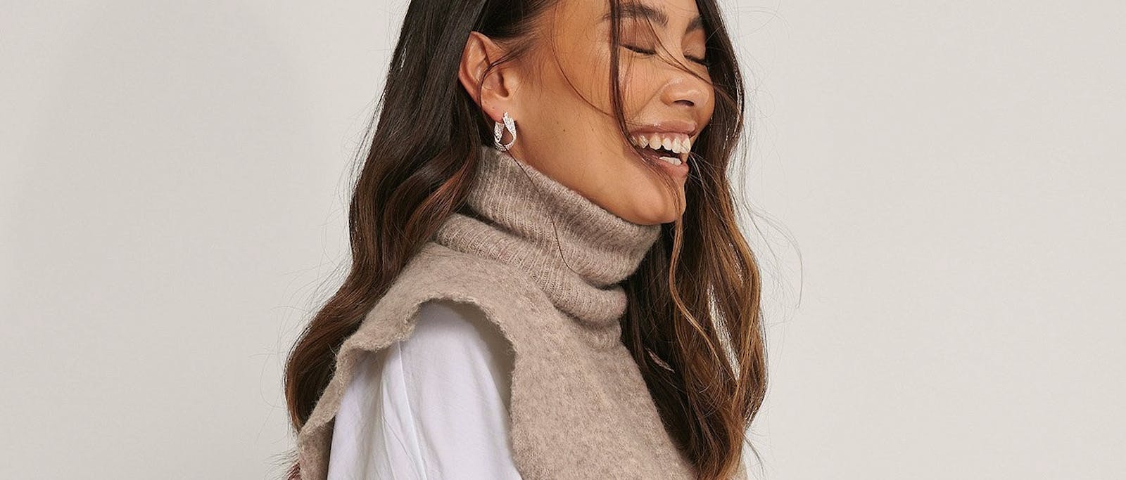Woollen Bibs, Credit NA KD