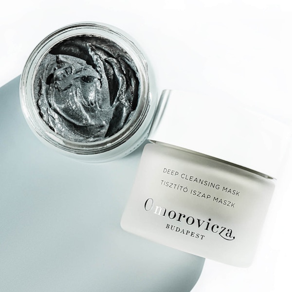 Ultramoor Mud Mask This mask harnesses the power of Hungarian Moor mud, which is rich in calcium and magnesium,  and draws out impurities, leaving a smoother complexion.