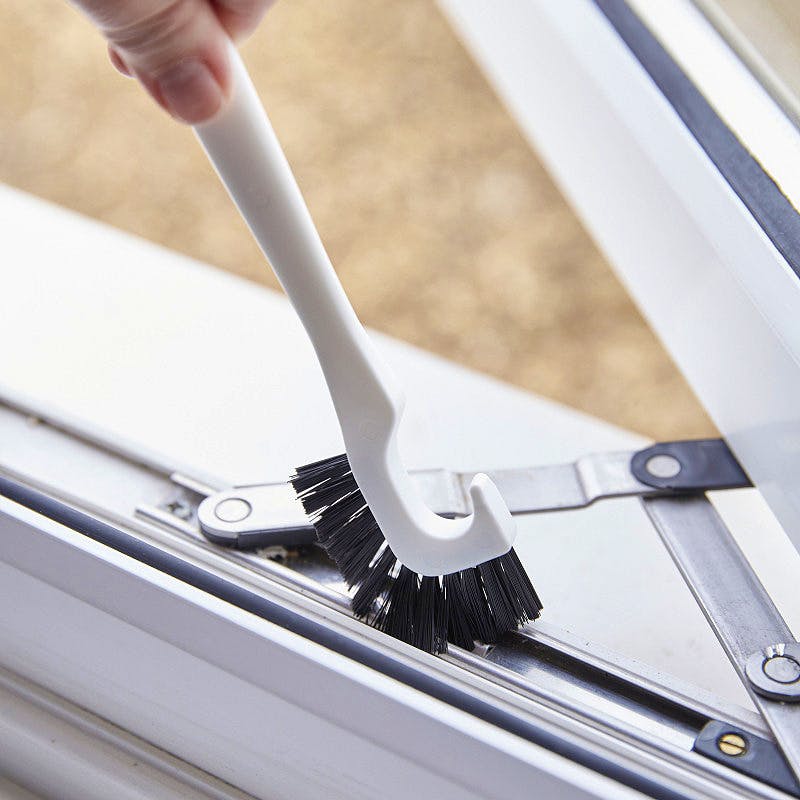 Universal Double-Ended Track Cleaning Brush 