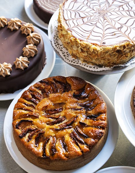 Apple Cake