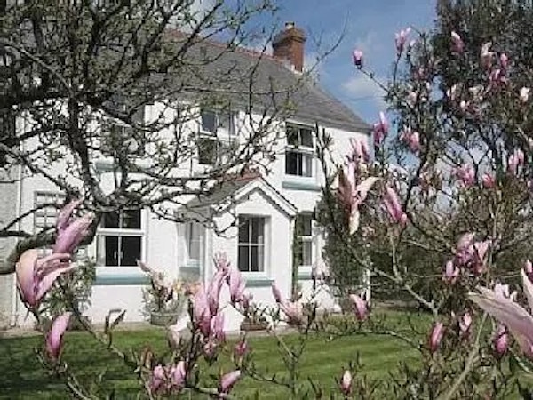 Coastal Cottage In Pembrokeshire