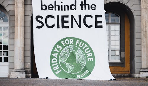 7 Environmentalists To Follow On Insta