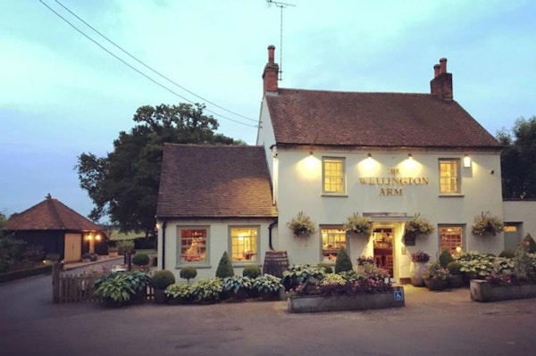 Best Of Hampshire, The Wellington Arms
