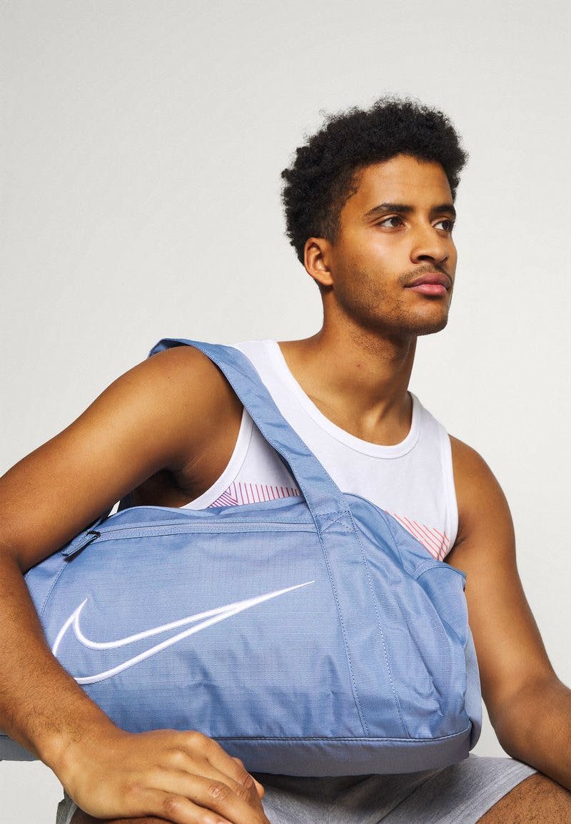 Nike Performance Gym Club – Sports Bag, £26.99