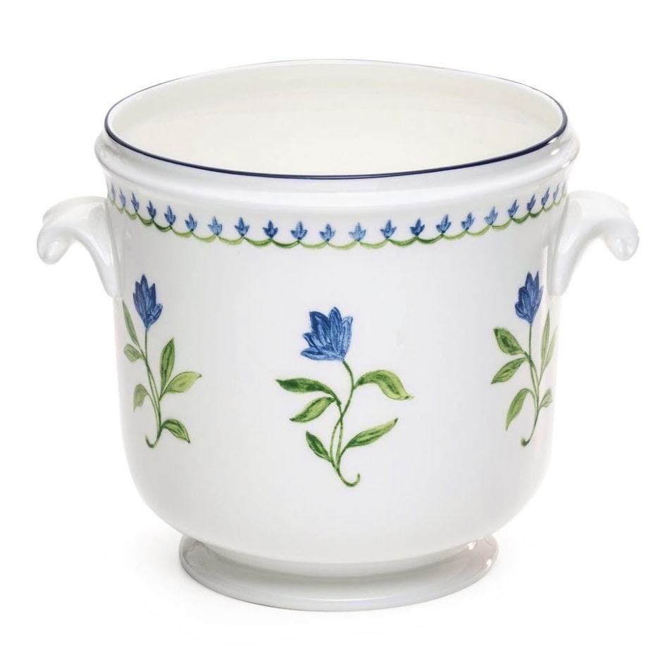 Nina Campbell x Halcyon Days Marguerite Handled Cachepot, £395