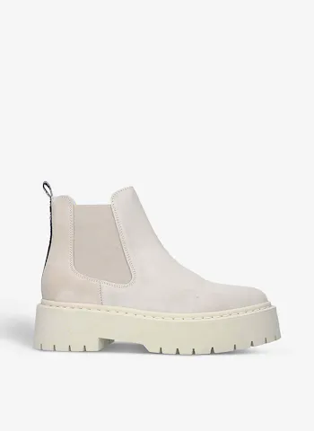 Steve Madden