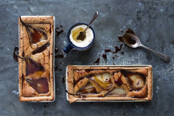 Pear, Maple Syrup And Brown Butter Pies With Cinnamon Spelt Crust