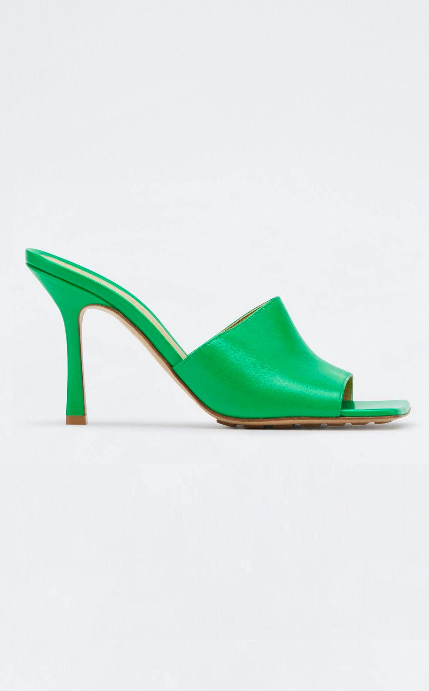 Bottega Veneta Stretch, £590