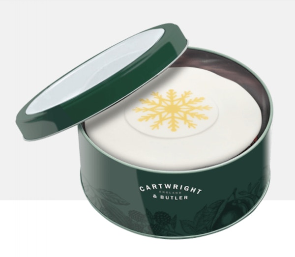 ICED CHRISTMAS CAKE IN ROUND TIN