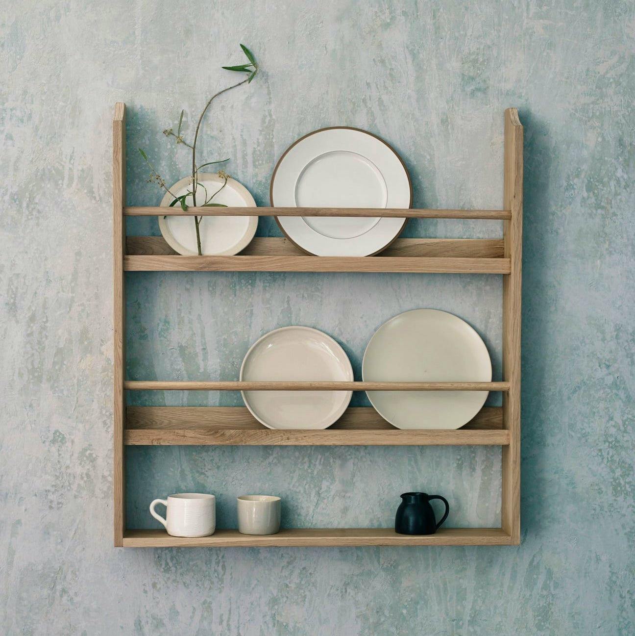 Rowen & Wren Witham Oak Plate Rack, £198