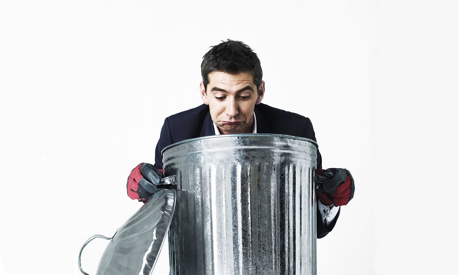 Jason Mohr Jason is the founder and CEO of AnyJunk, the winner of GWG Website of the Year 2019.  He recently founded LoveJunk, an online marketplace for waste removal and junk reuse.  A former investment banker and solicitor, he loves combining technology and design to make getting rid of stuff easier and more sustainable.