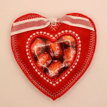 Heart Pouch