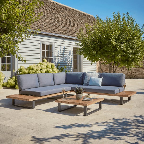 Albany Corner Set £1,950