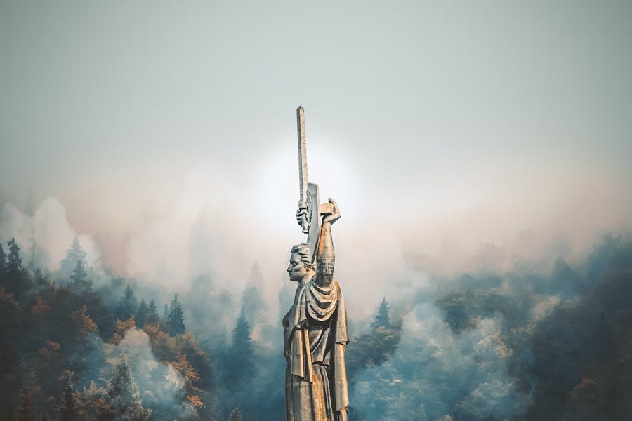 Charities Helping Ukraine Rostislav-artov-Gx5RF9rXVkE-unsplash