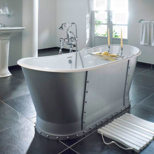 Soakology Imperial Baglioni Cast Iron Bath, £4,312.50