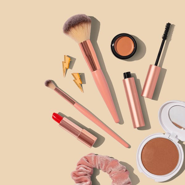 12 Great Make-Up Buys Under £10