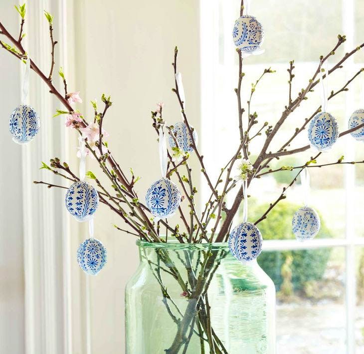 Vesna Blue And White Eggs £48