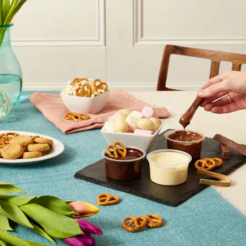 Chocolate Dipping Discovery Selection