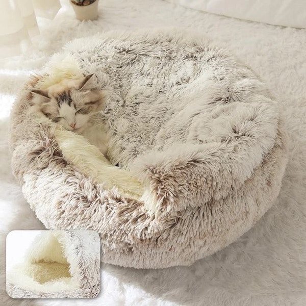 Pawsome Couture Calming Pet Nest, £39