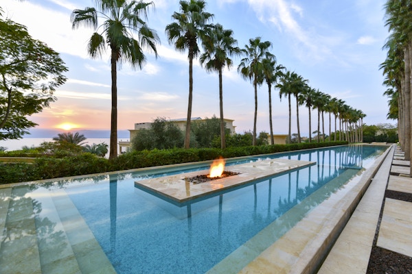 Sunken Pool - Kempinski Dead Sea