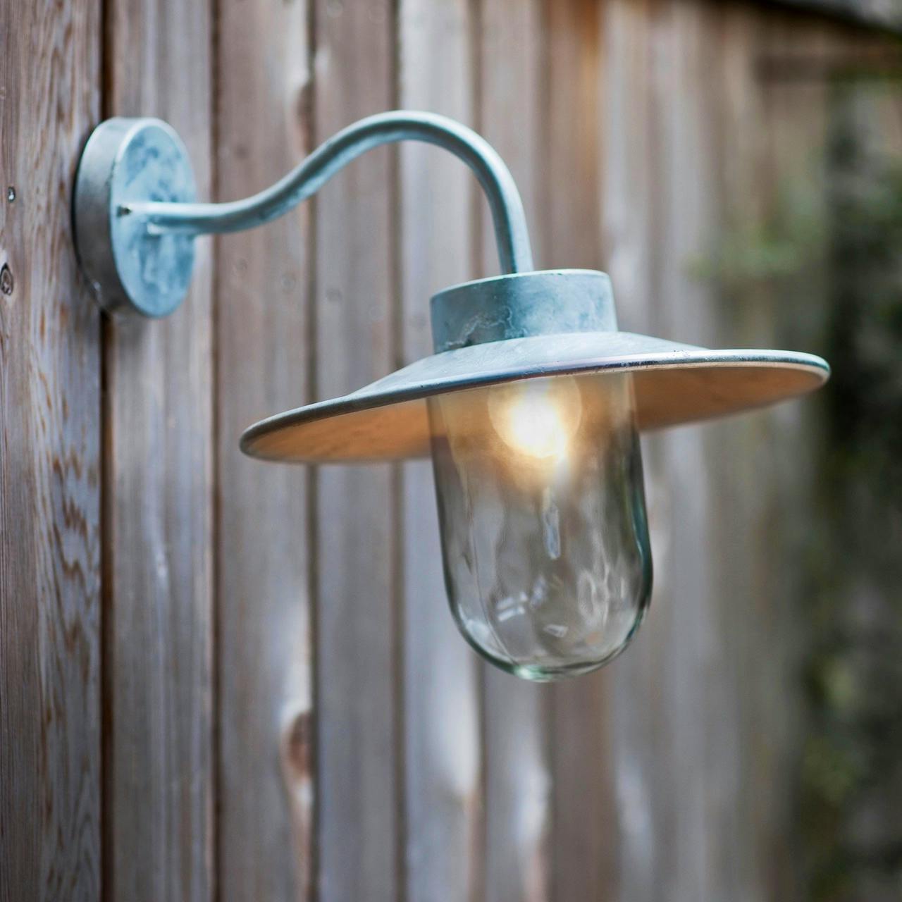 Garden Trading Swan Neck Light – Silver, £75