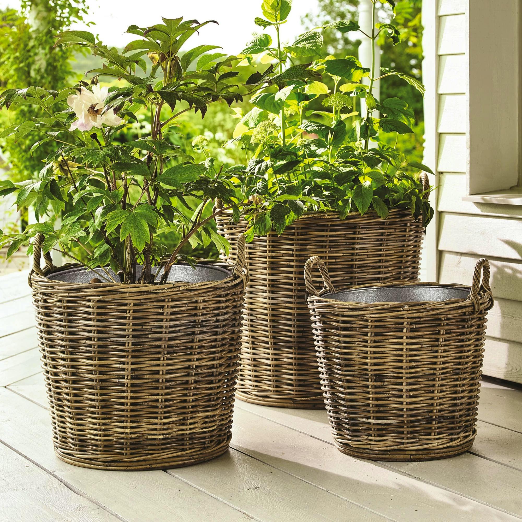 Neptune Tetbury Planter, £145